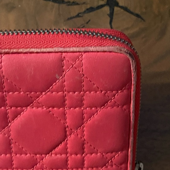 Dior Quilted Pink Wallet - Picture 4 of 8